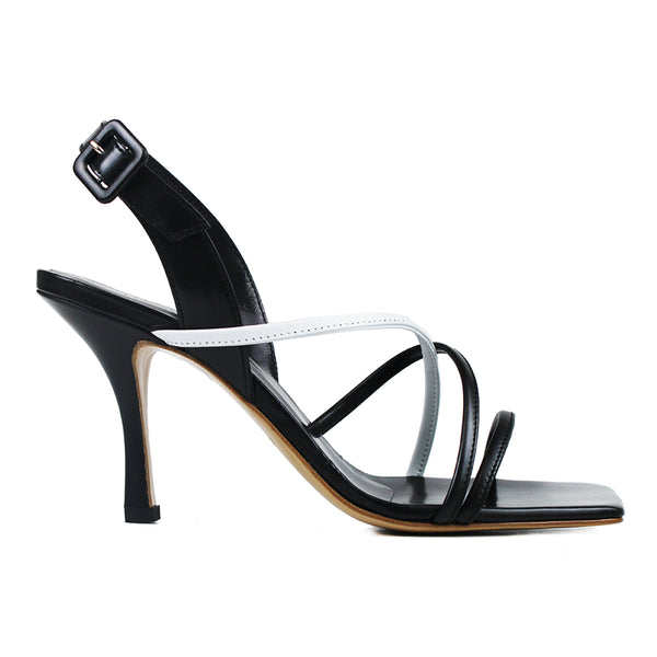 Sandals in black and white leather with back strap